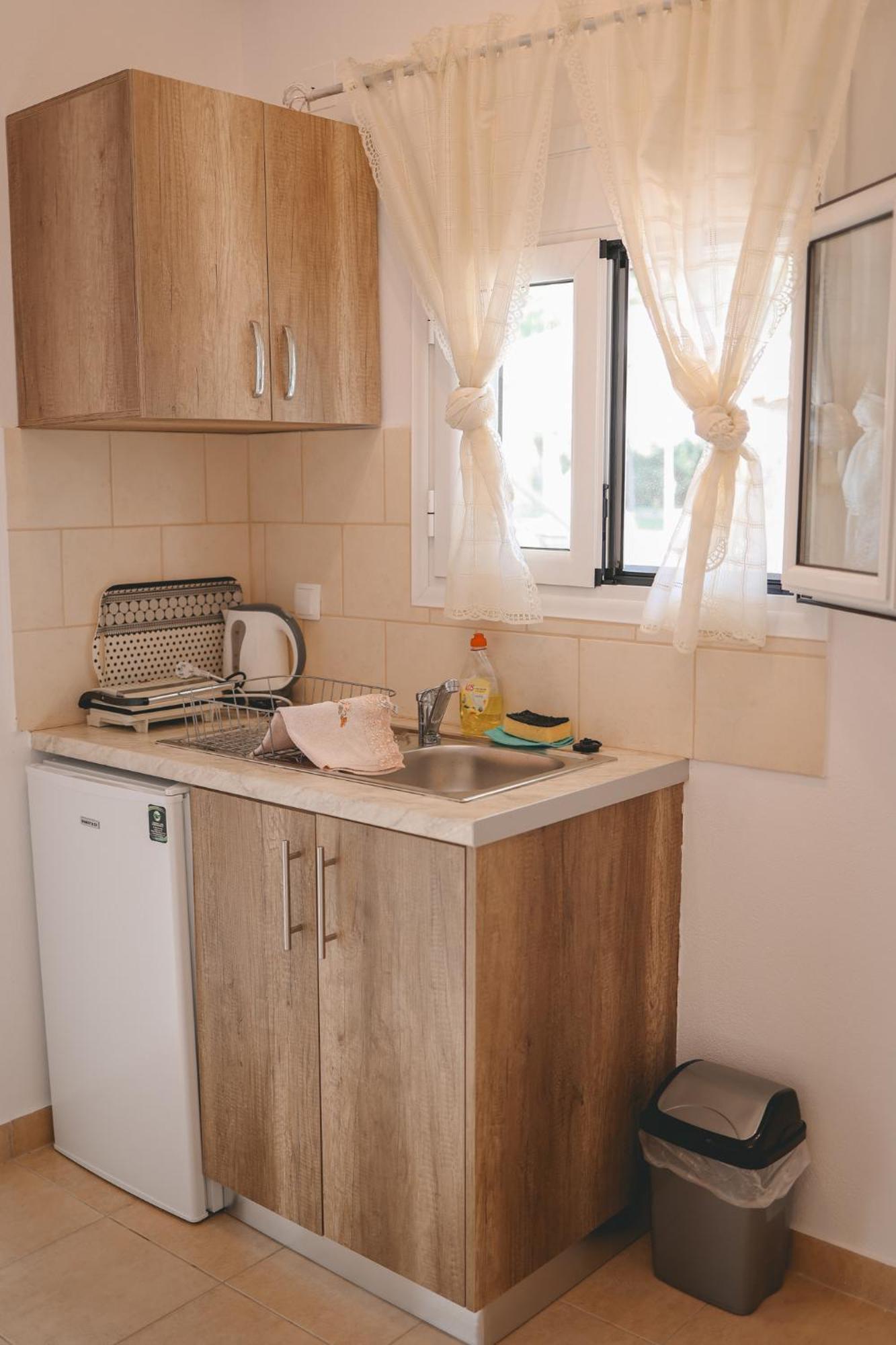 Tsanis Estate Aparthotel Parga Ngoại thất bức ảnh