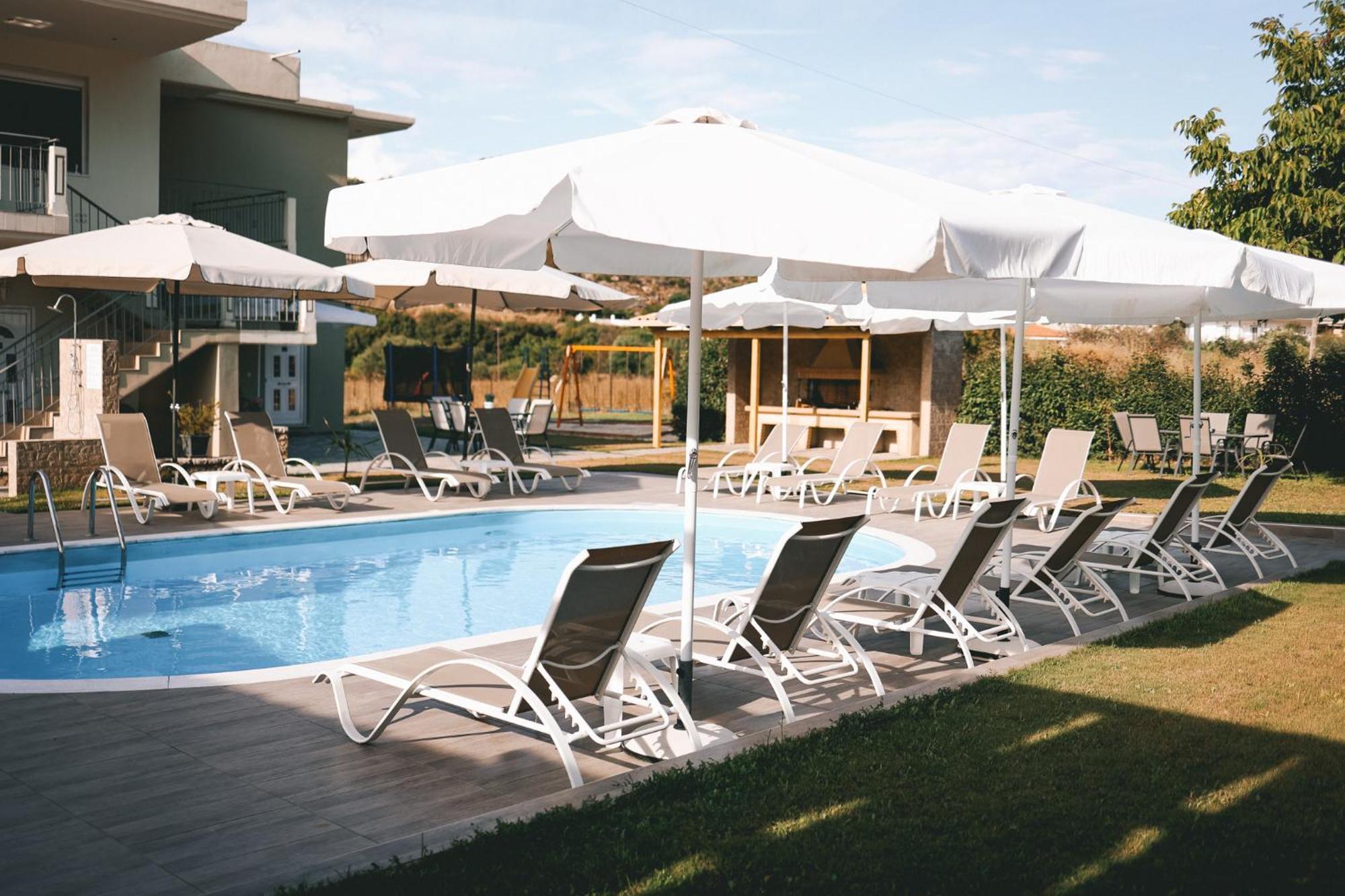 Tsanis Estate Aparthotel Parga Ngoại thất bức ảnh